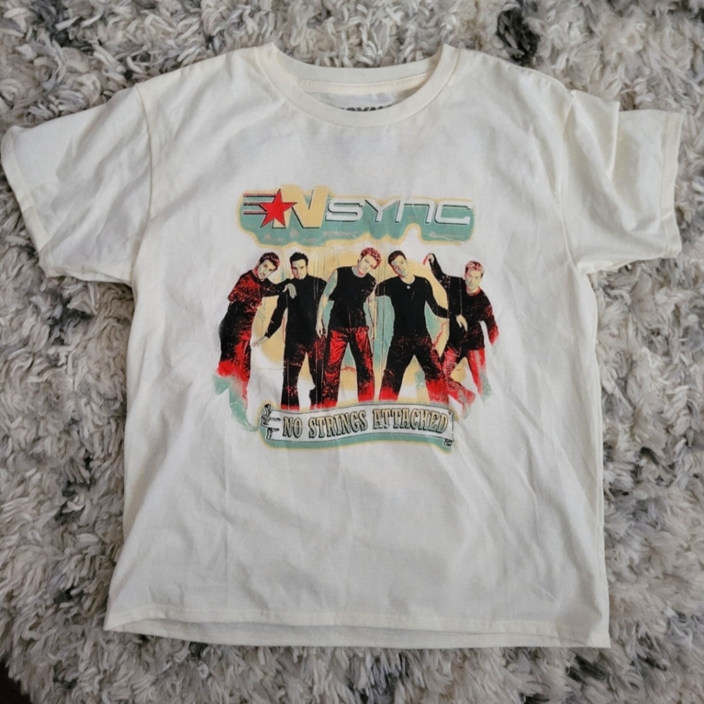 Official NSYNC No Strings Attached Tour Tee - Girls XL - NWOT